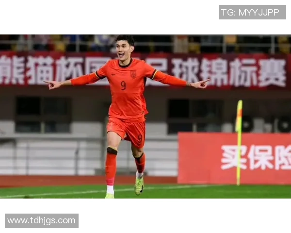 拜合拉木：第二球球到右边脚下只能这么打；现在打谁都有决心